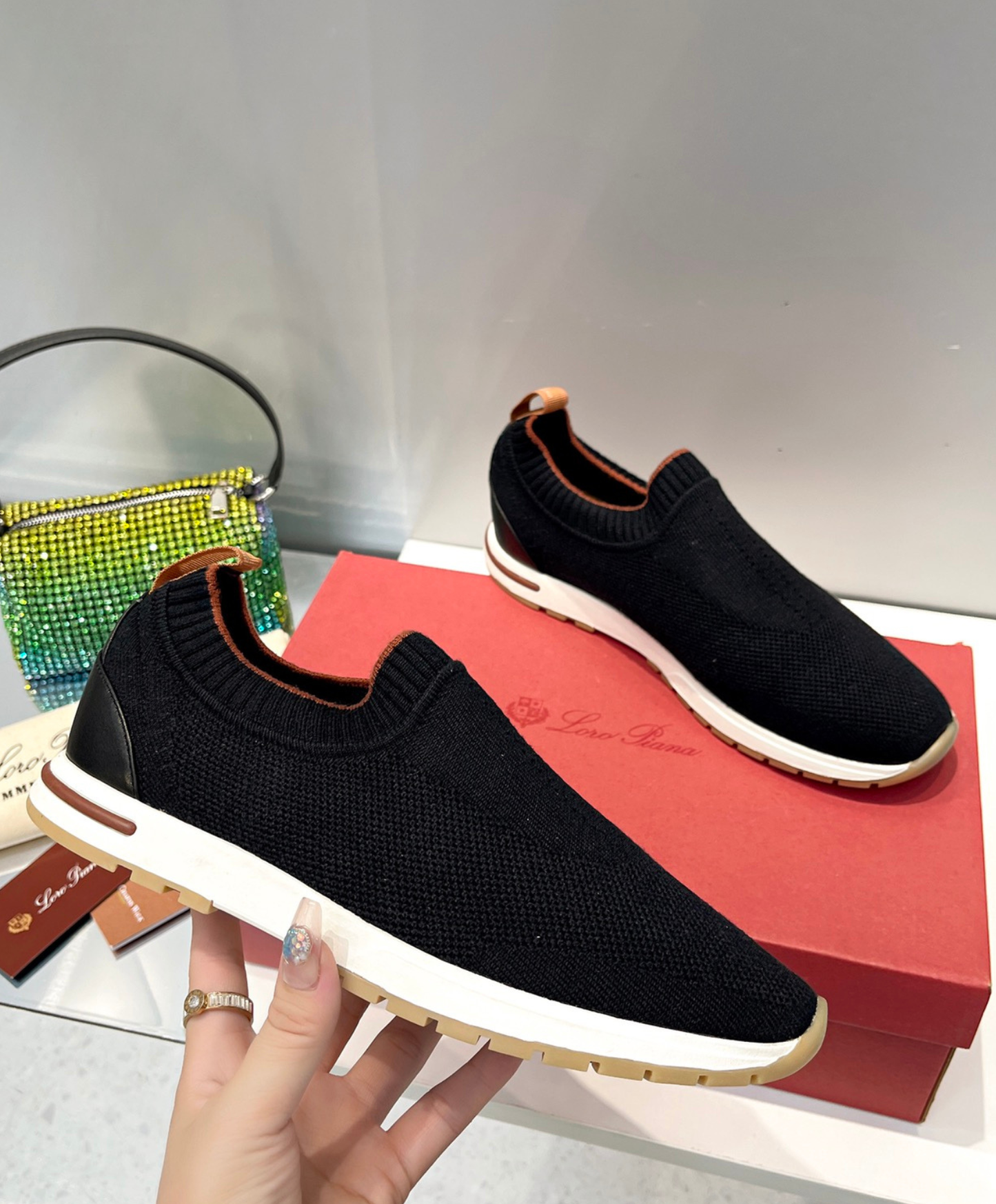 360 LP Flexy Walk Sneaker