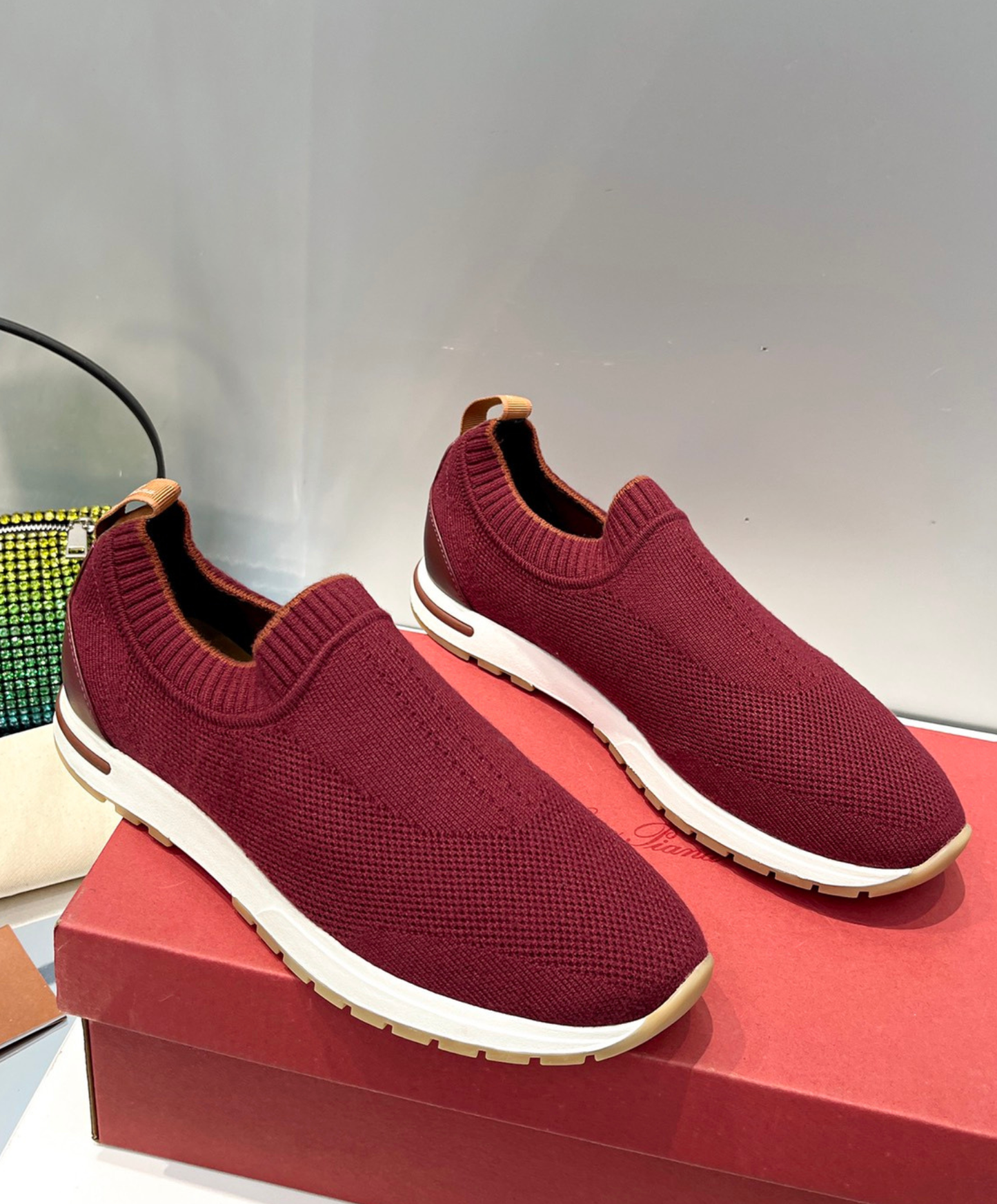 360 LP Flexy Walk Sneaker