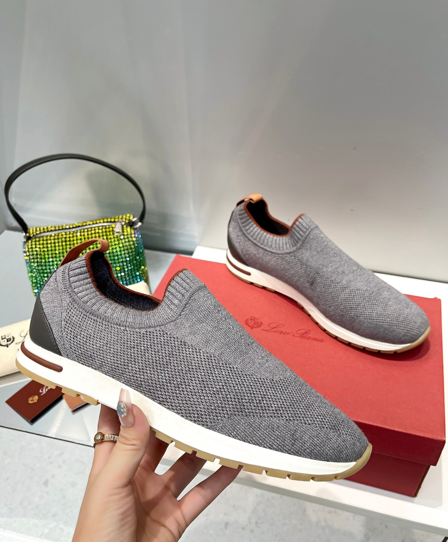 360 LP Flexy Walk Sneaker
