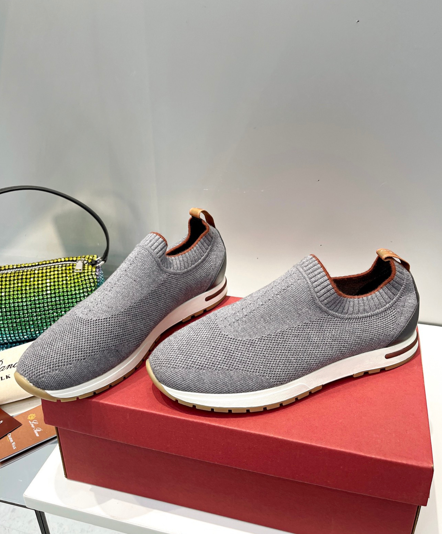360 LP Flexy Walk Sneaker