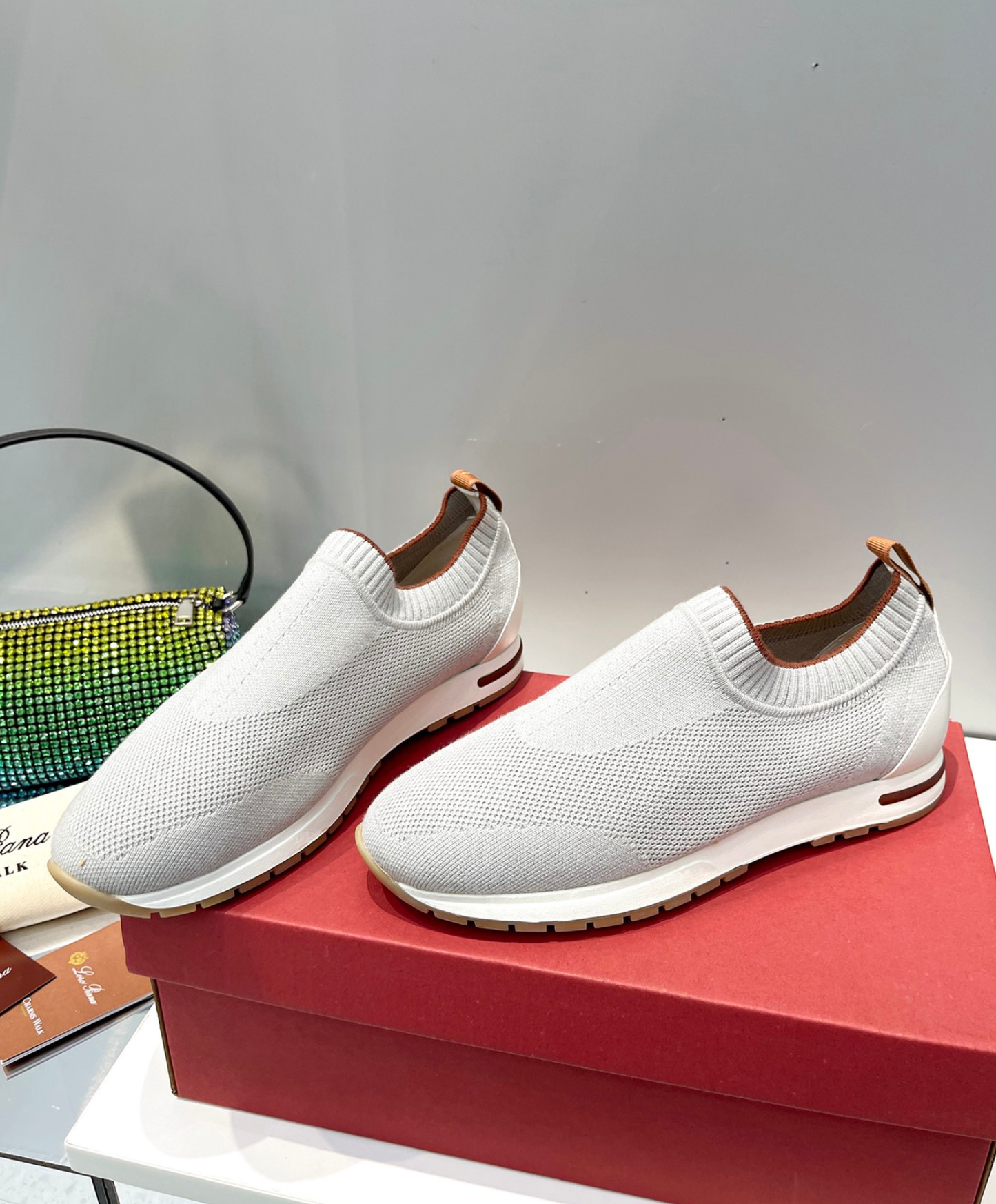 360 LP Flexy Walk Sneaker