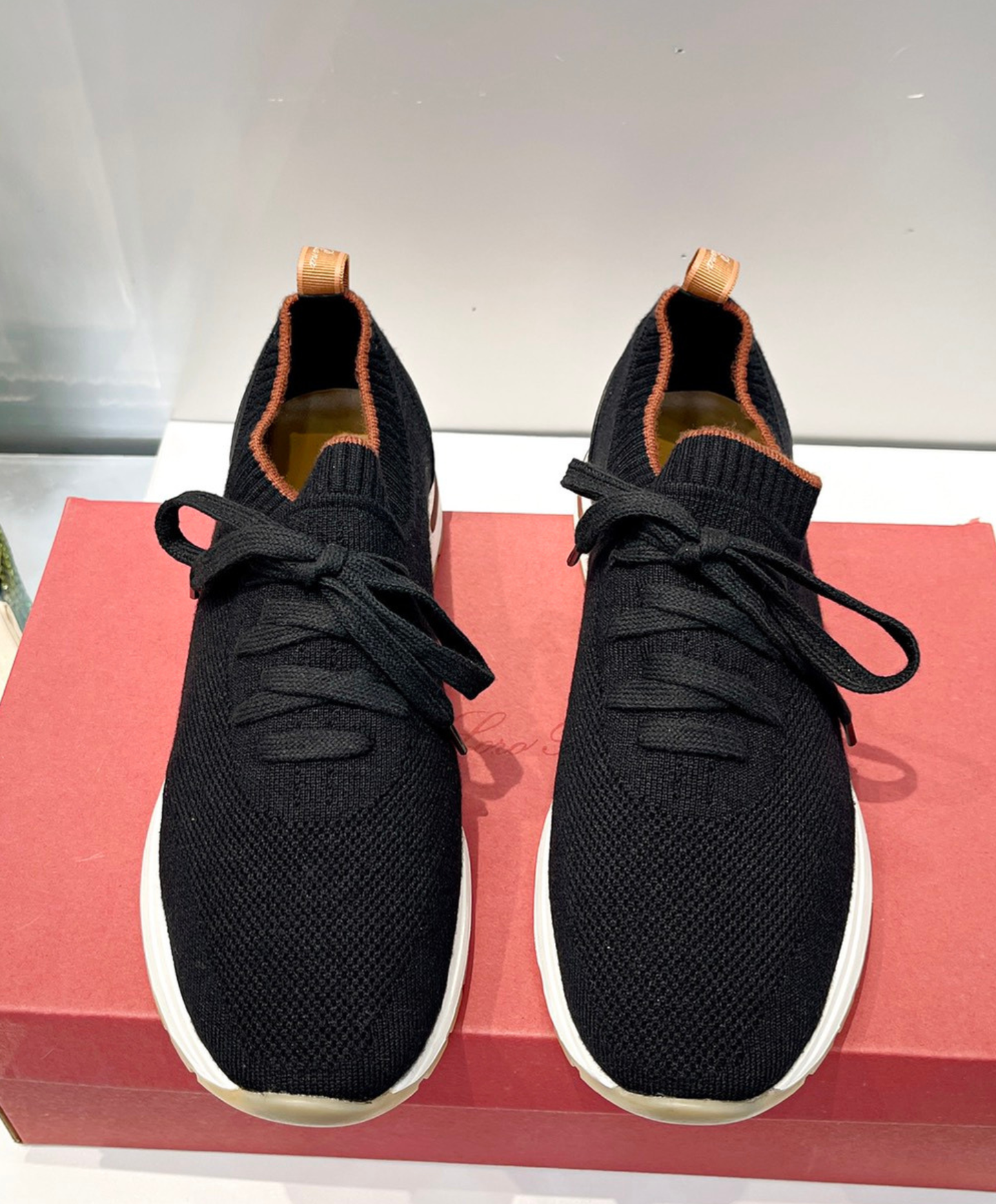 360 LP Flexy Walk Sneaker
