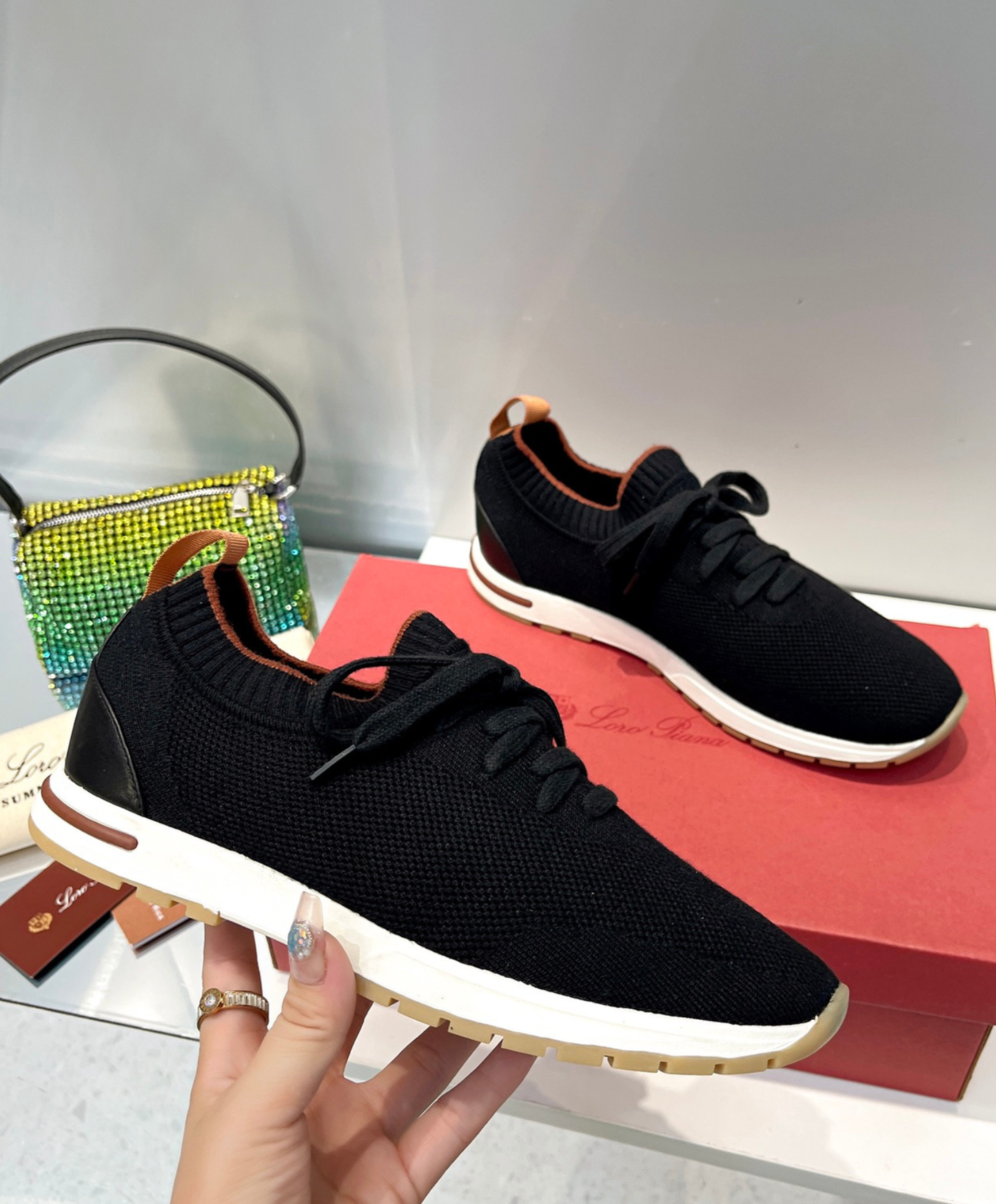 360 LP Flexy Walk Sneaker