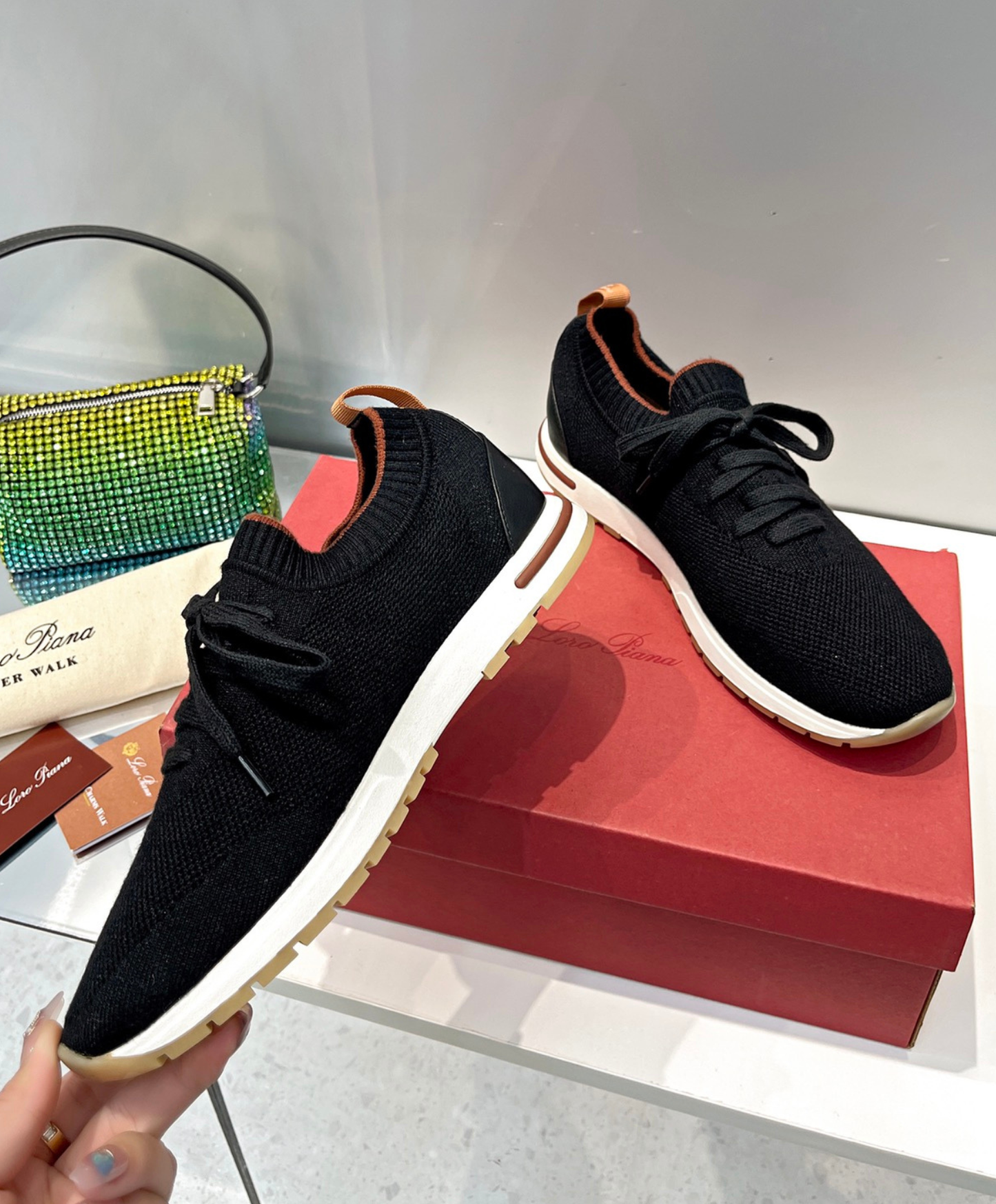360 LP Flexy Walk Sneaker