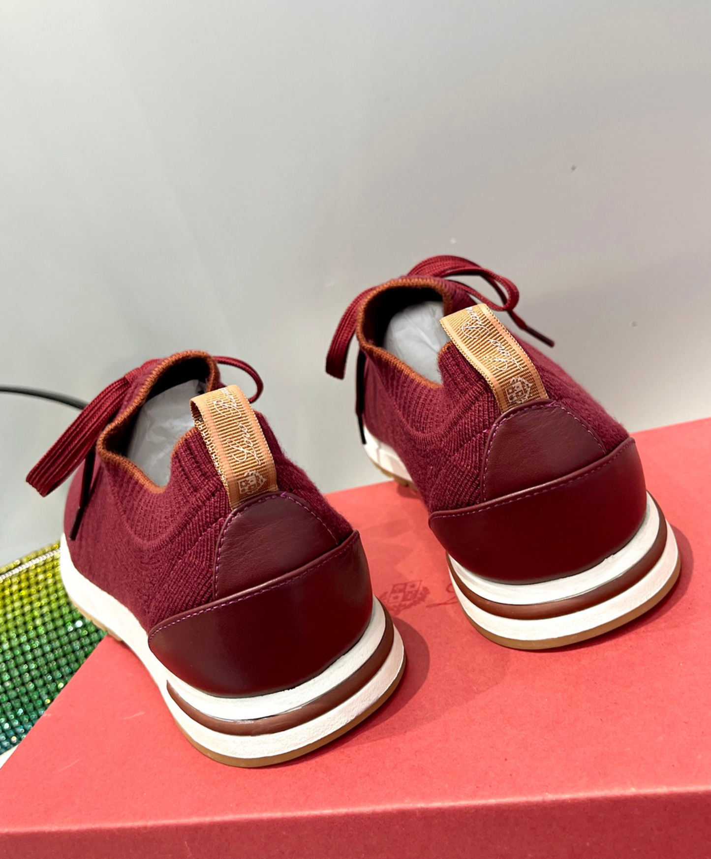 360 LP Flexy Walk Sneaker