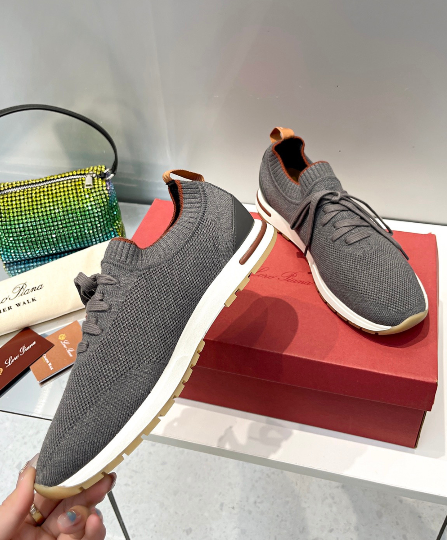 360 LP Flexy Walk Sneaker
