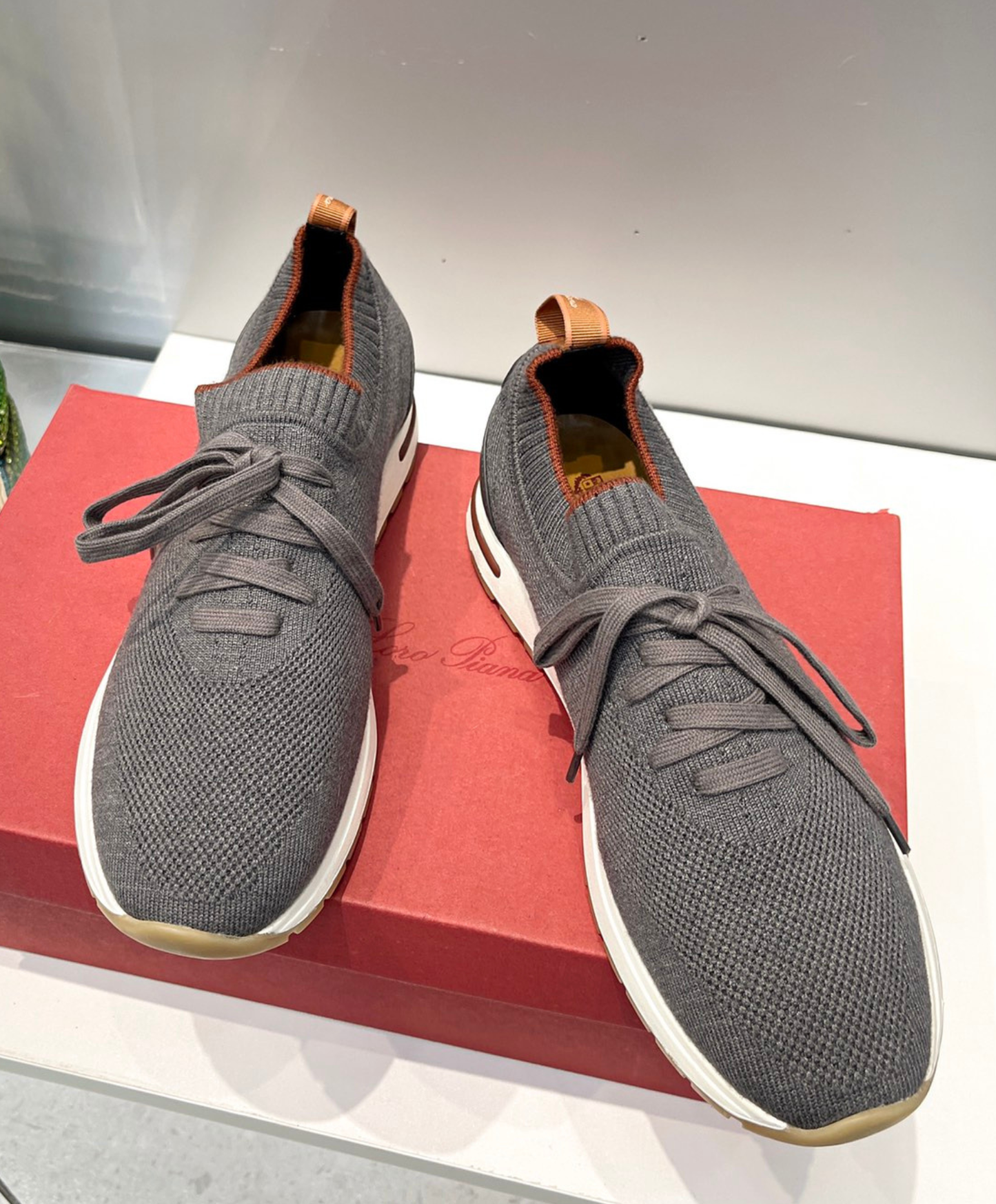 360 LP Flexy Walk Sneaker