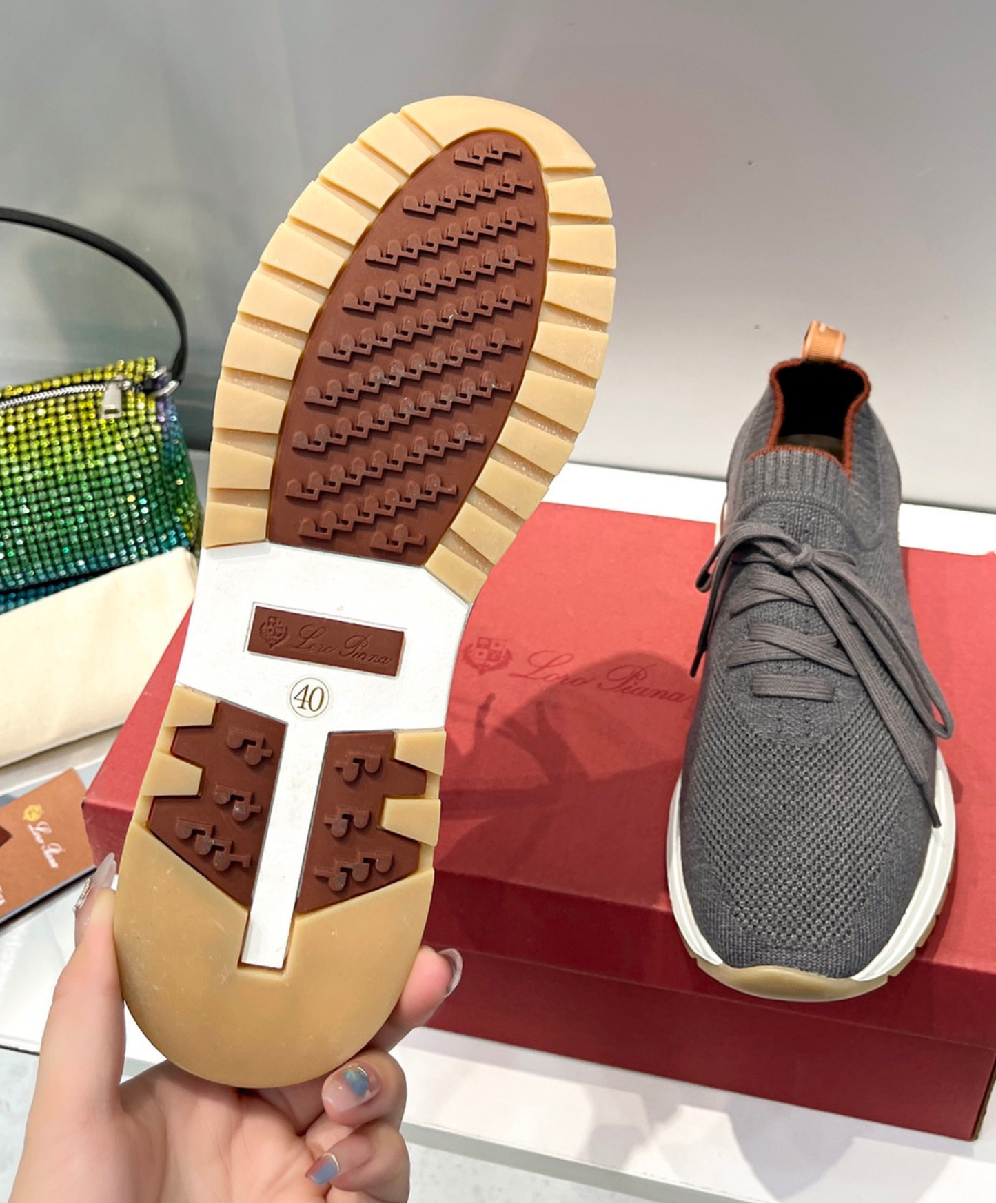 360 LP Flexy Walk Sneaker