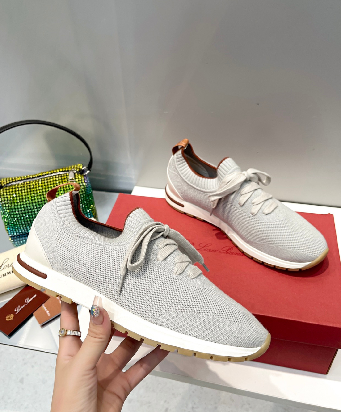 360 LP Flexy Walk Sneaker