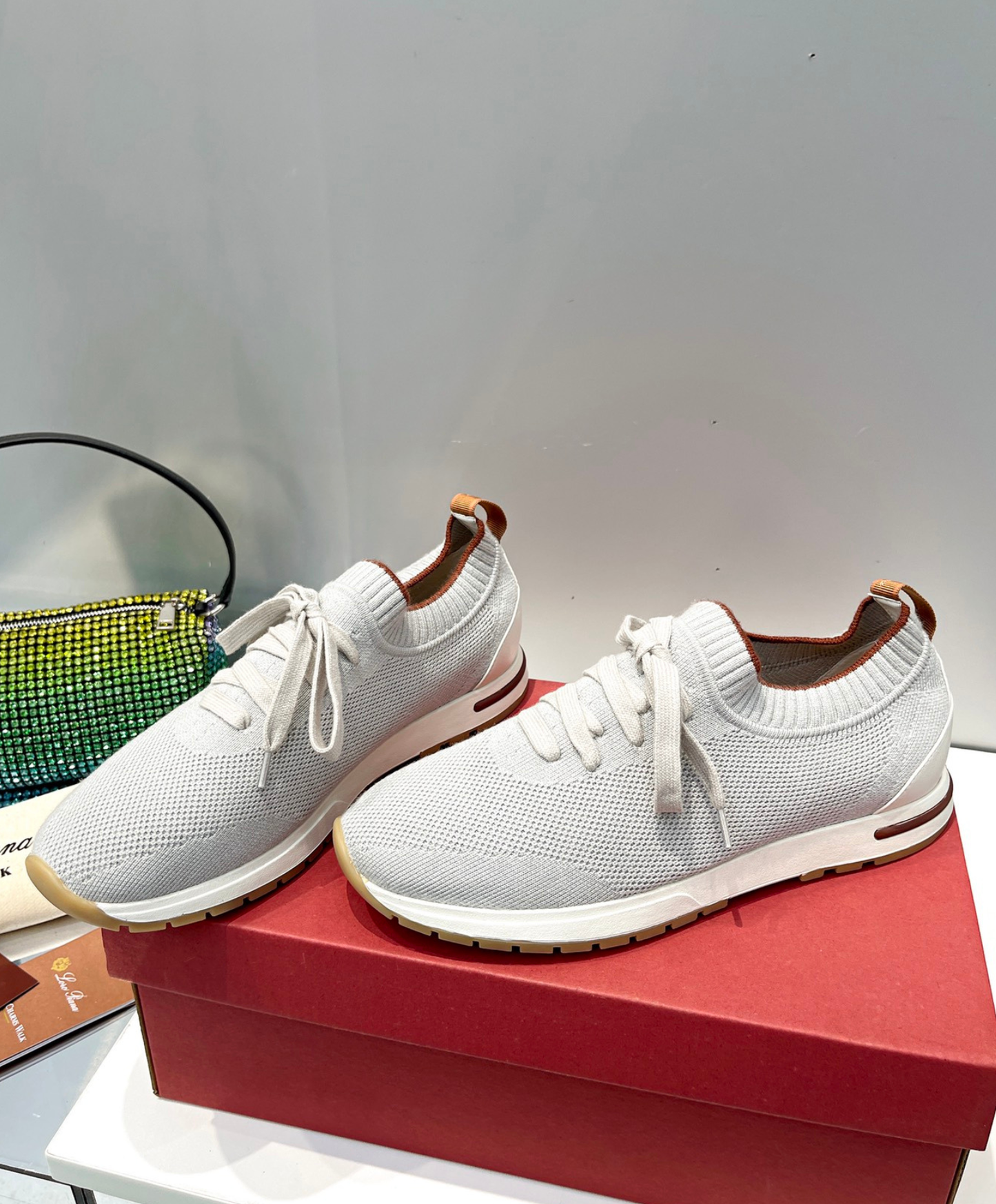 360 LP Flexy Walk Sneaker