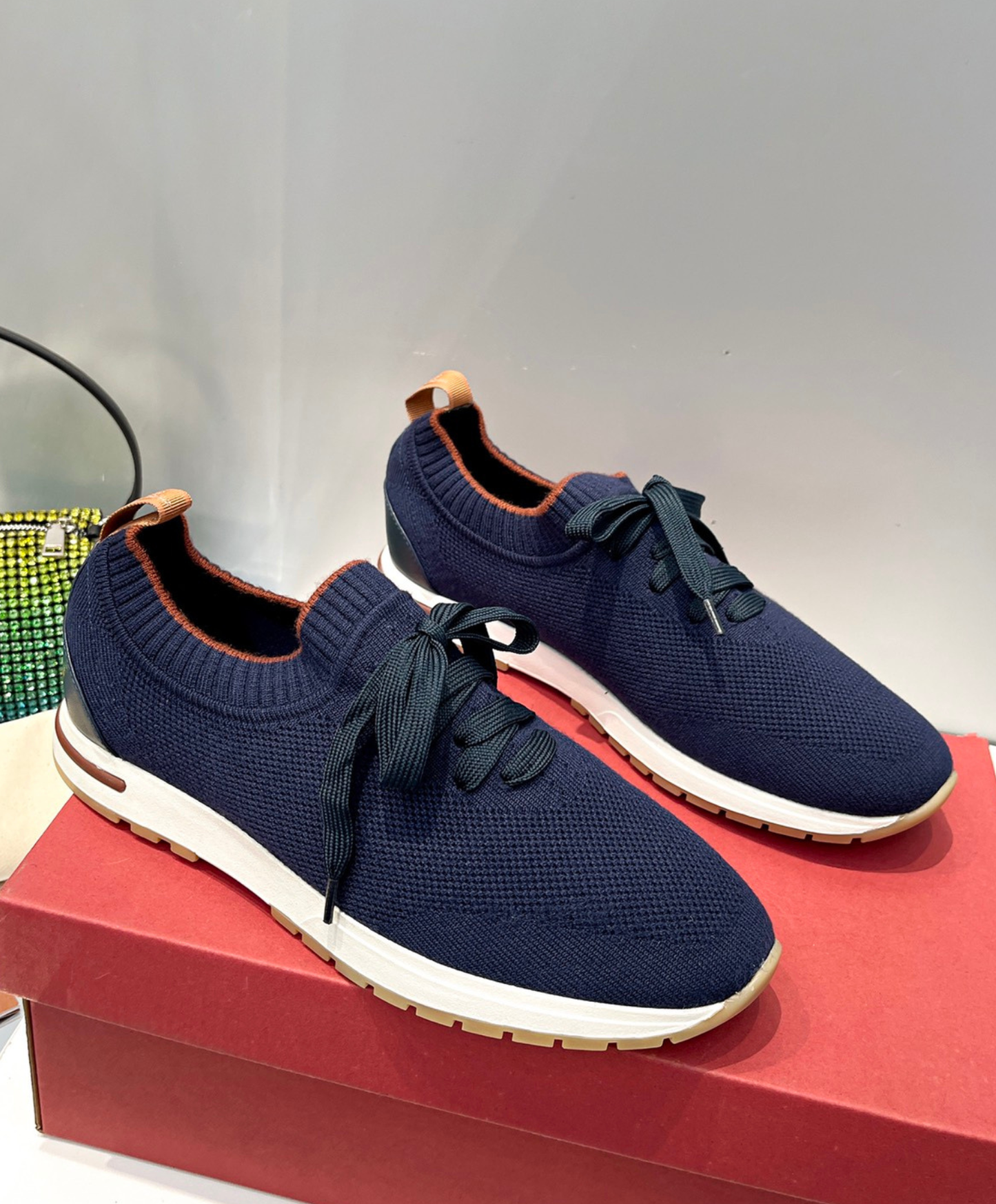 360 LP Flexy Walk Sneaker