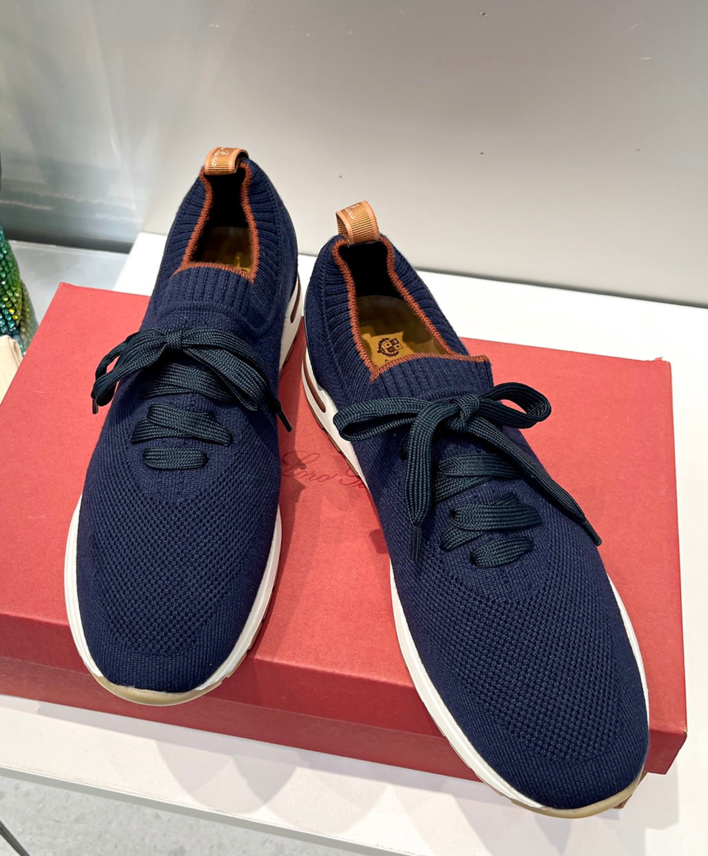 360 LP Flexy Walk Sneaker