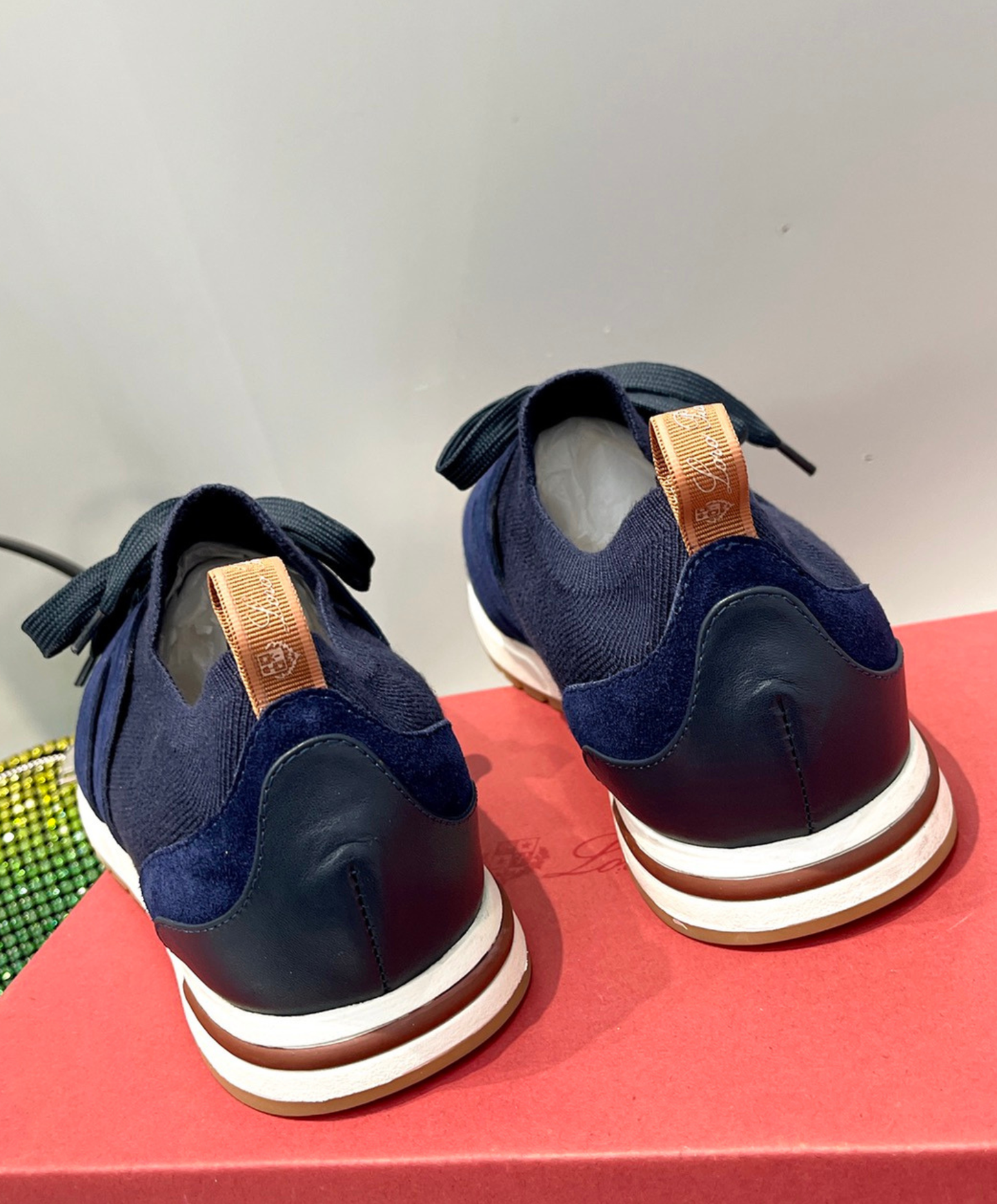 360 LP Flexy Walk Sneaker