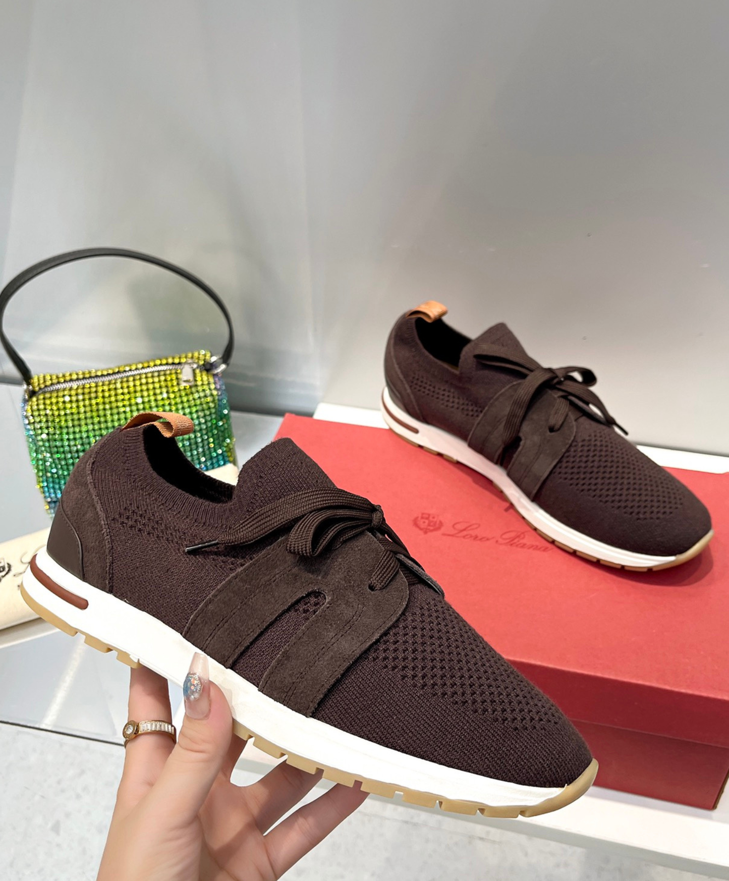 360 LP Flexy Walk Sneaker