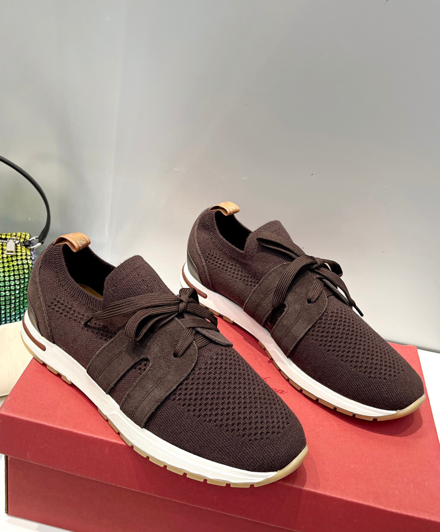 360 LP Flexy Walk Sneaker