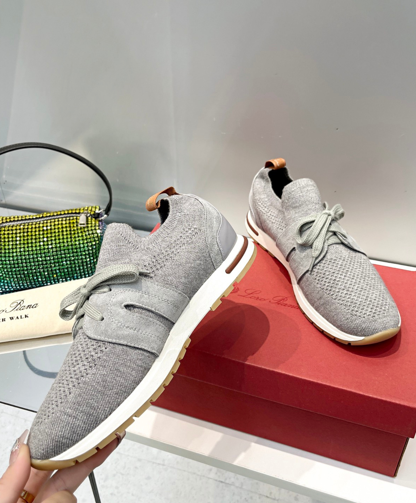 360 LP Flexy Walk Sneaker
