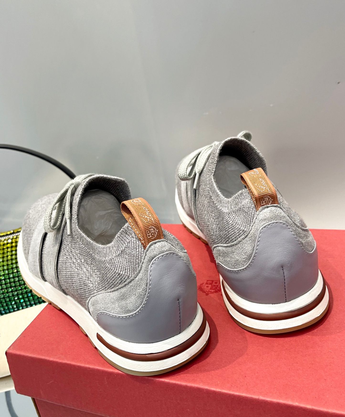 360 LP Flexy Walk Sneaker