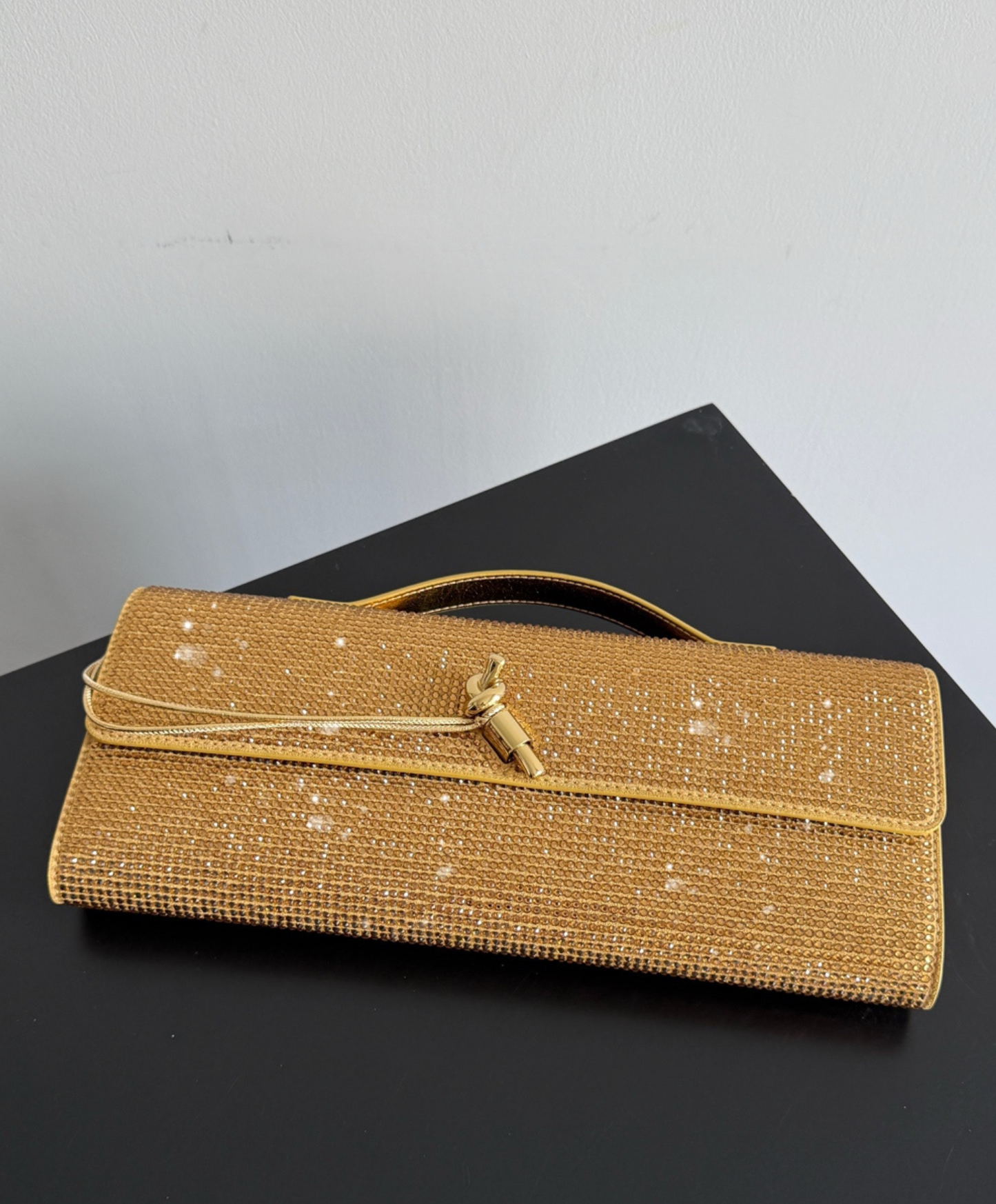 Andiamo Clutch