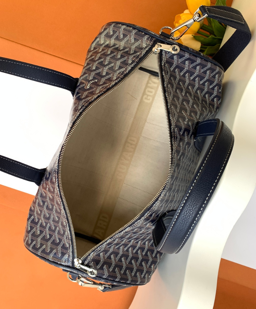Barrel 40 Sports Bag