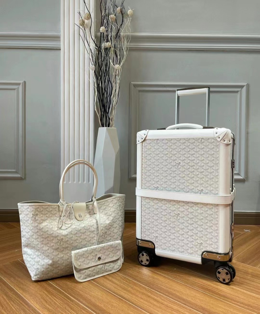 Bourget PM Trolley Case