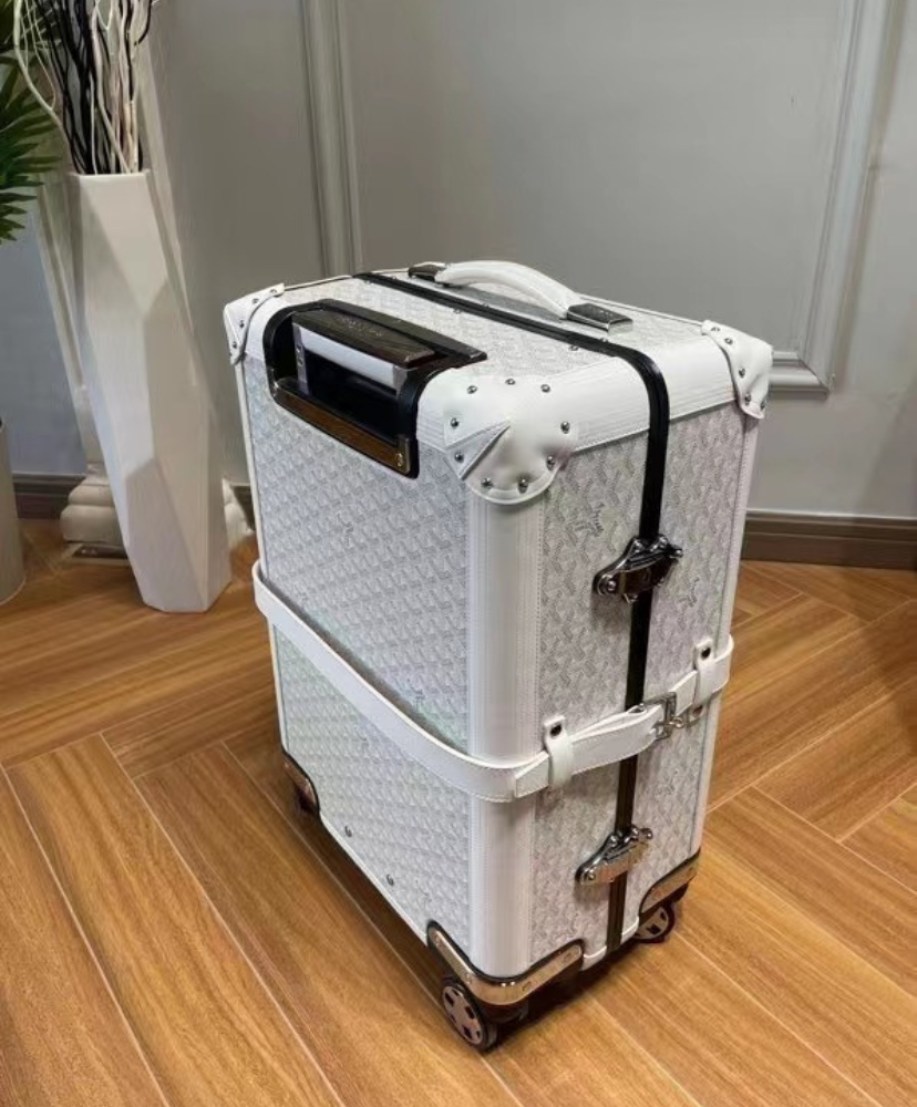 Bourget PM Trolley Case