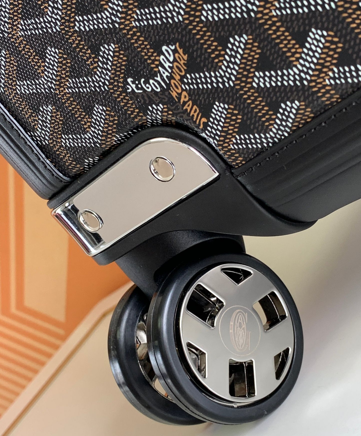 Bourget PM Trolley Case