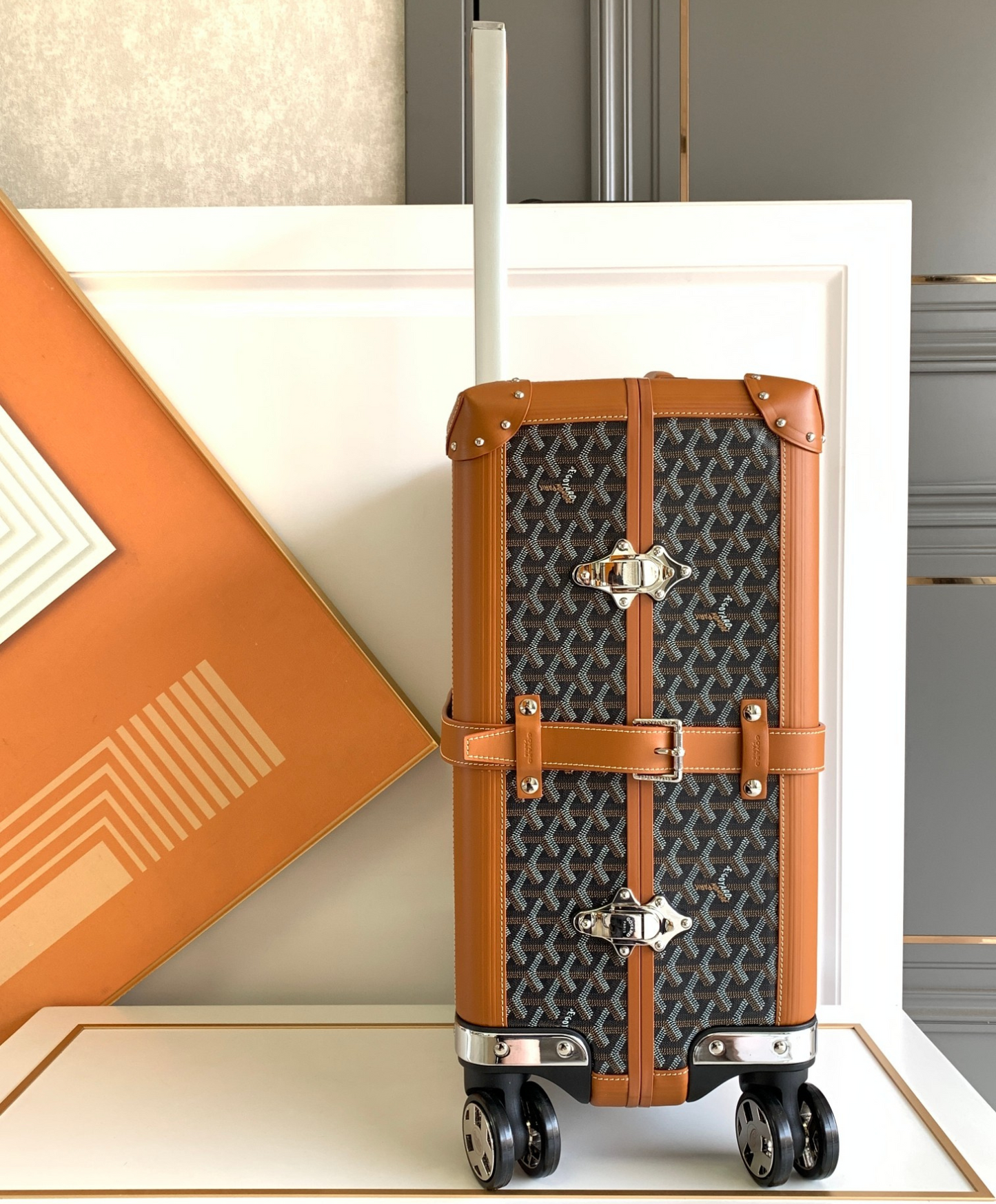 Bourget PM Trolley Case