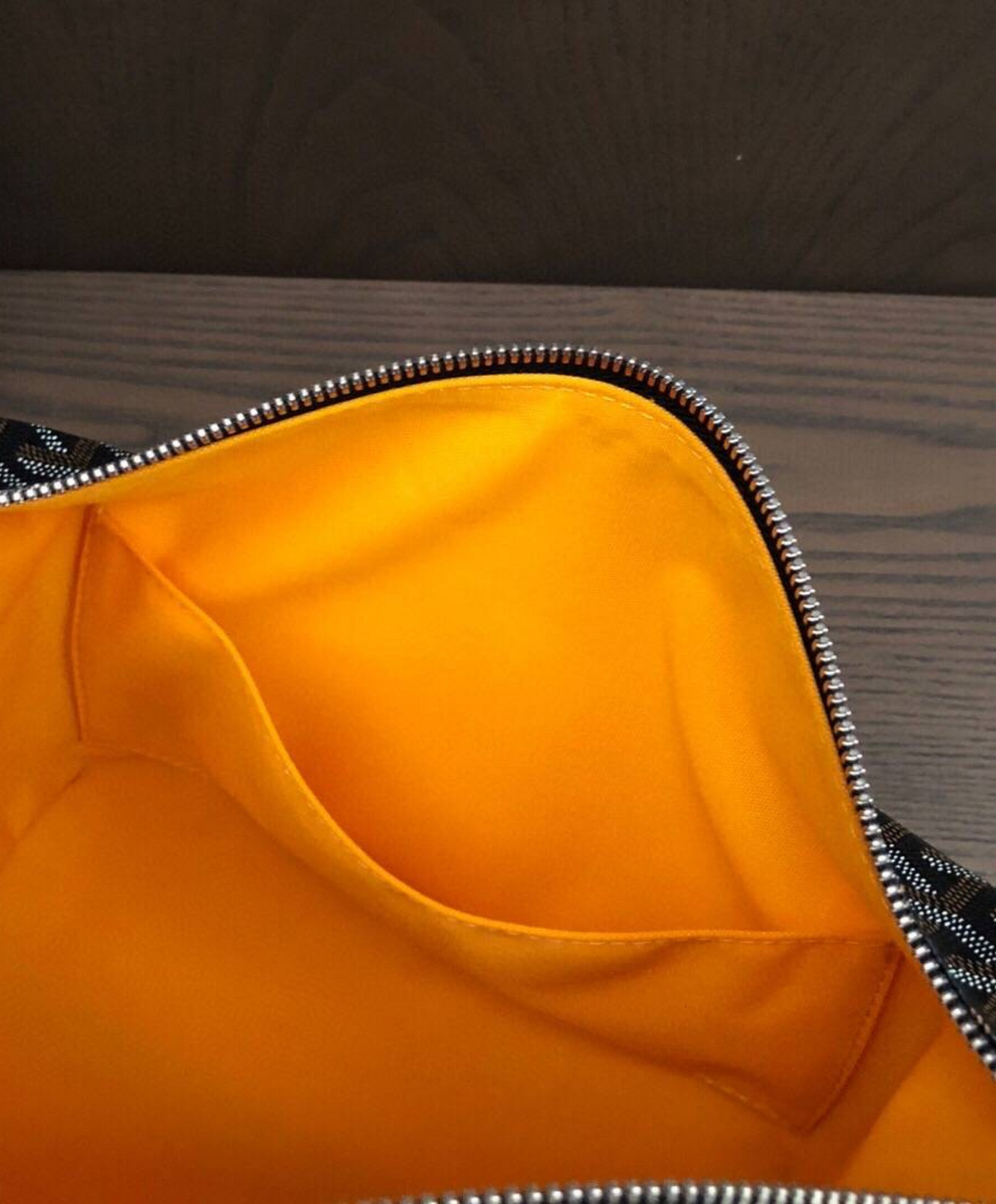 Bowling 25 Toiletry Bag