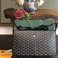 Capetien MM Messenger Bag