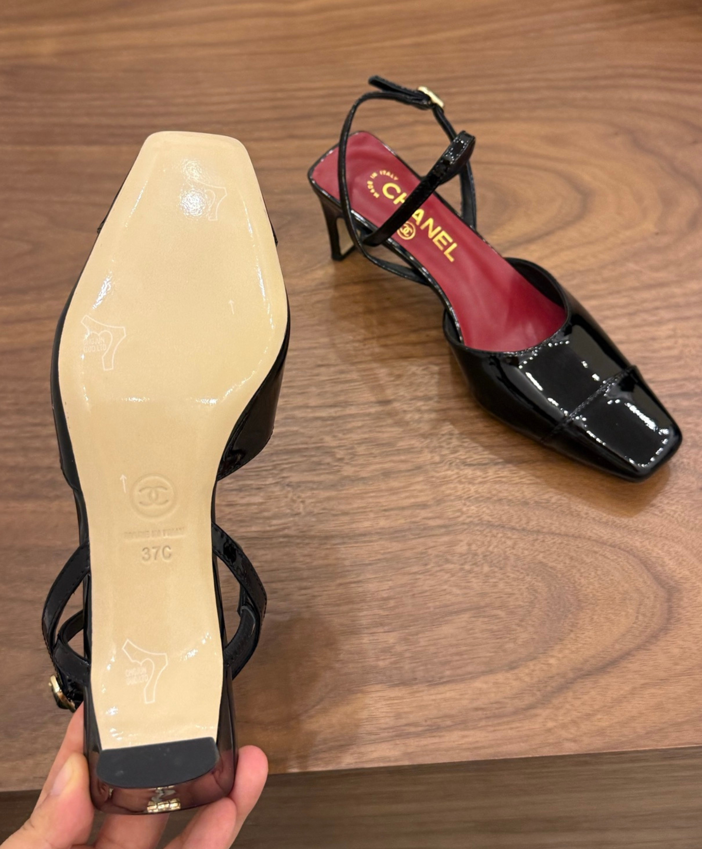 Slingbacks