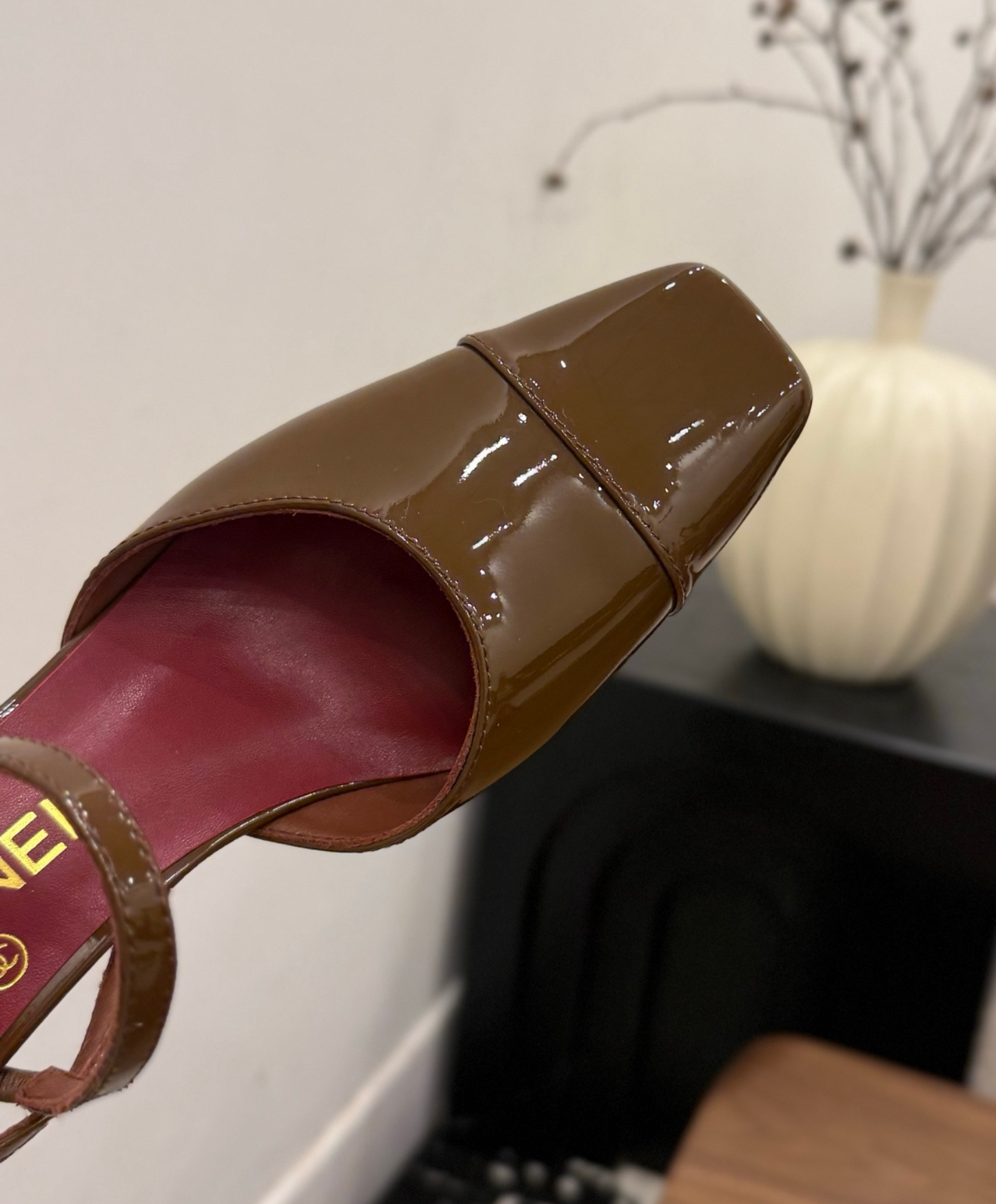 Slingbacks