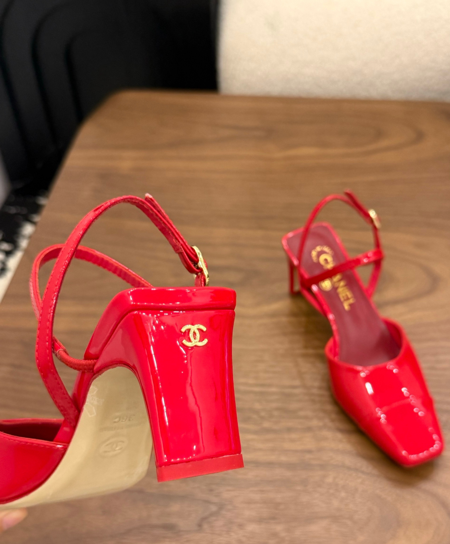 Slingbacks