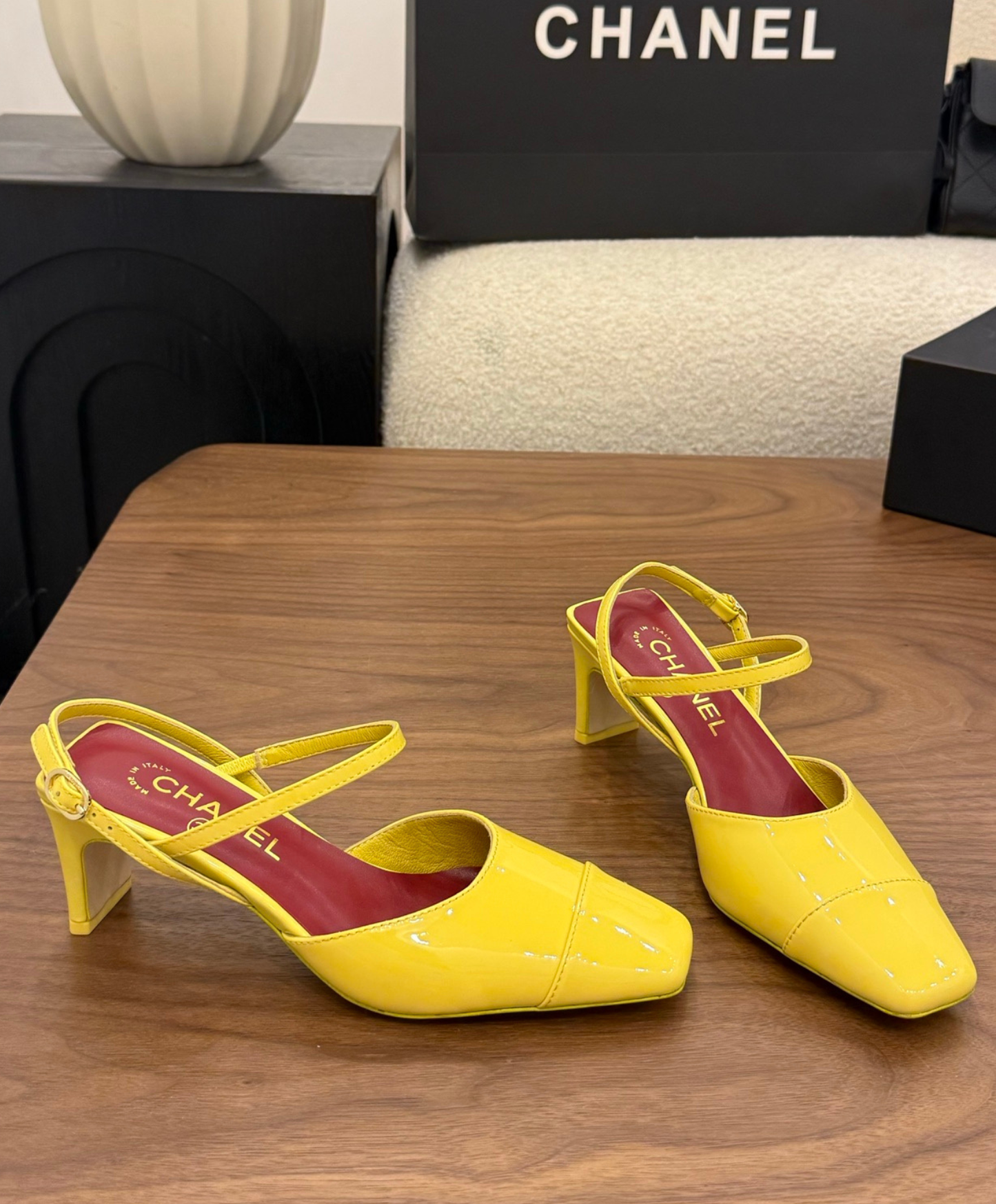 Slingbacks