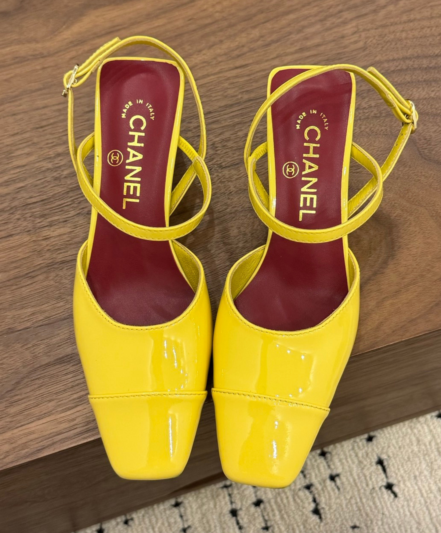Slingbacks