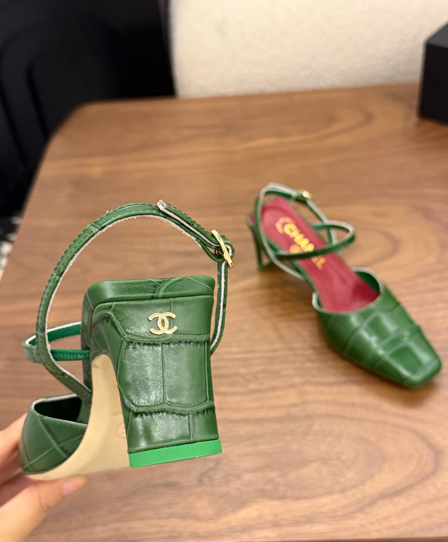 Slingbacks