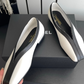 V-Cut Flat