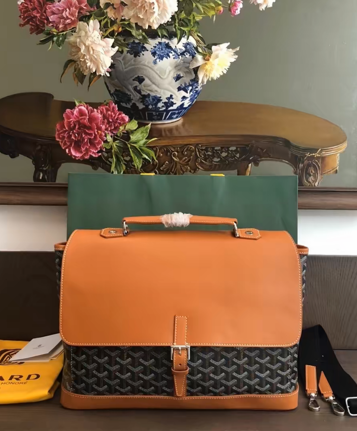 Citadin PM Messenger Bag