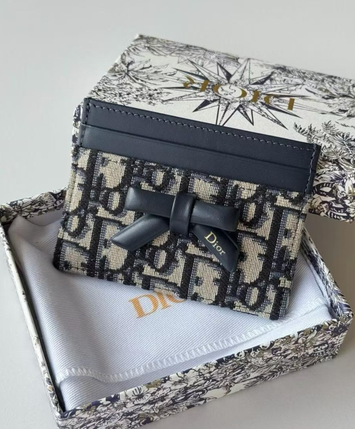 Dior Promenade Freesia Card Holder