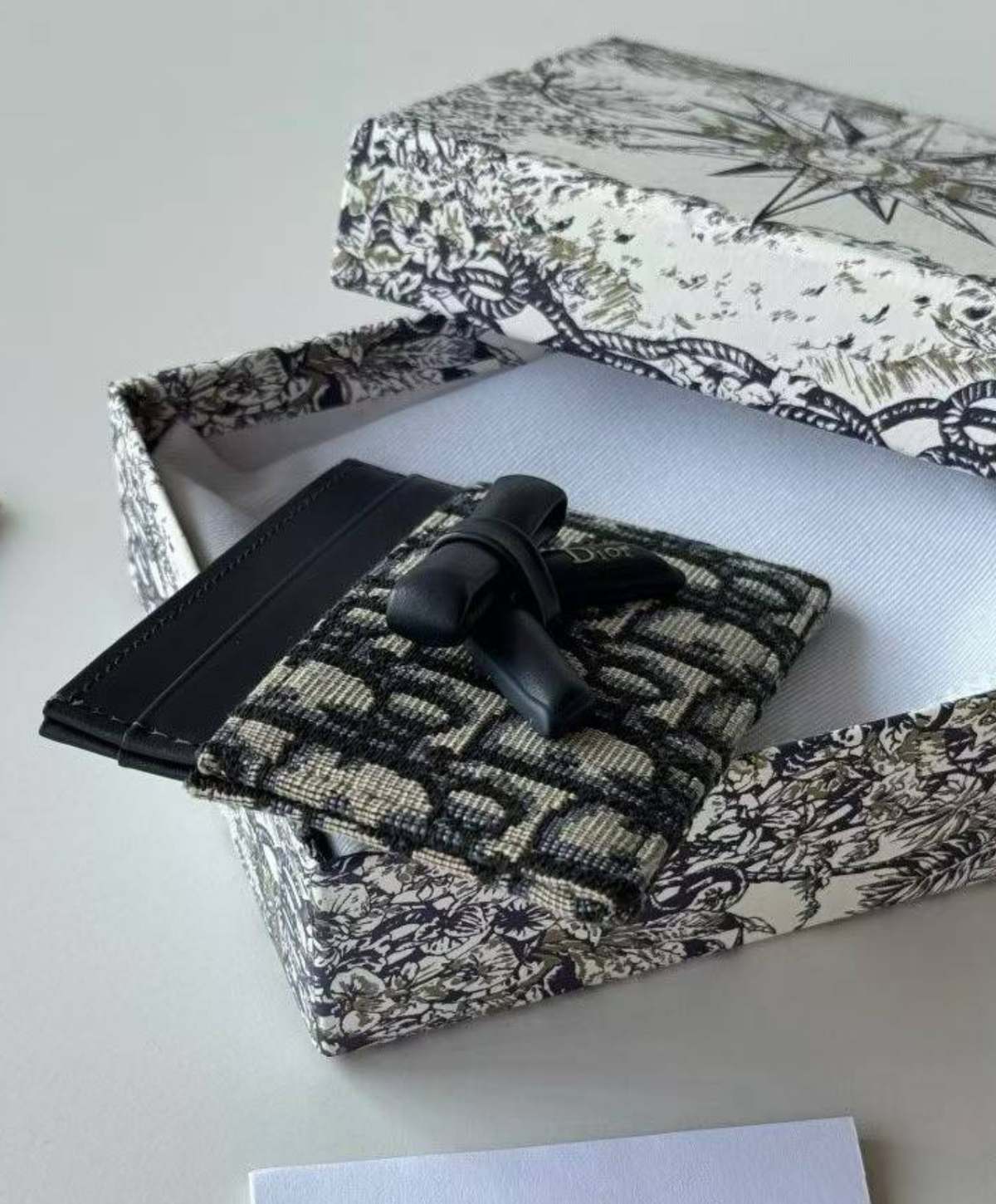 Dior Promenade Freesia Card Holder