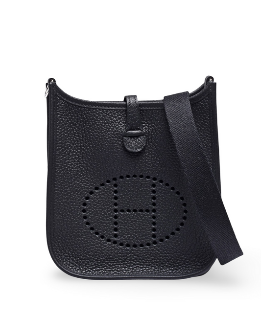 Evelyne III TPM/PM
