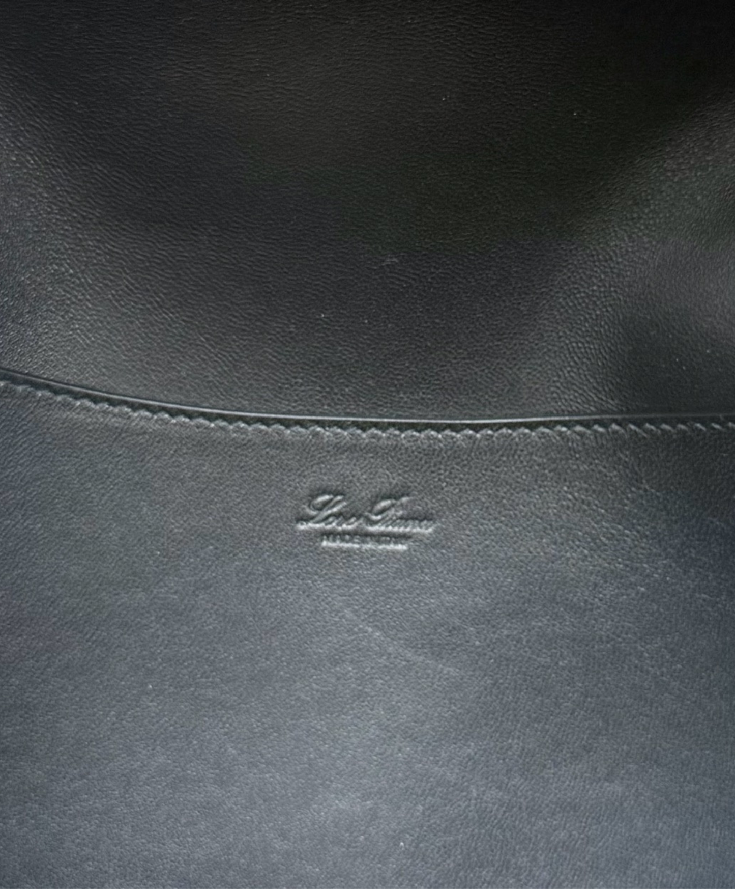 Extra Messenger Bag L33