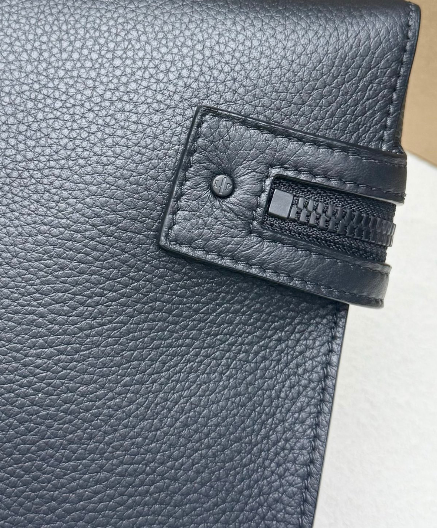 Extra Messenger Bag L33