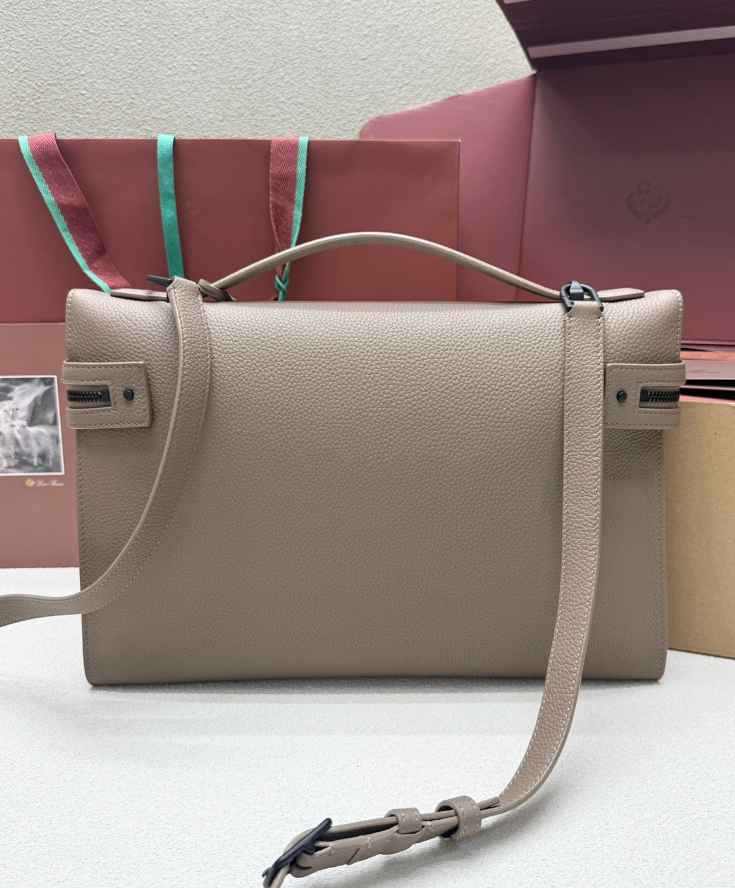 Extra Messenger Bag L33