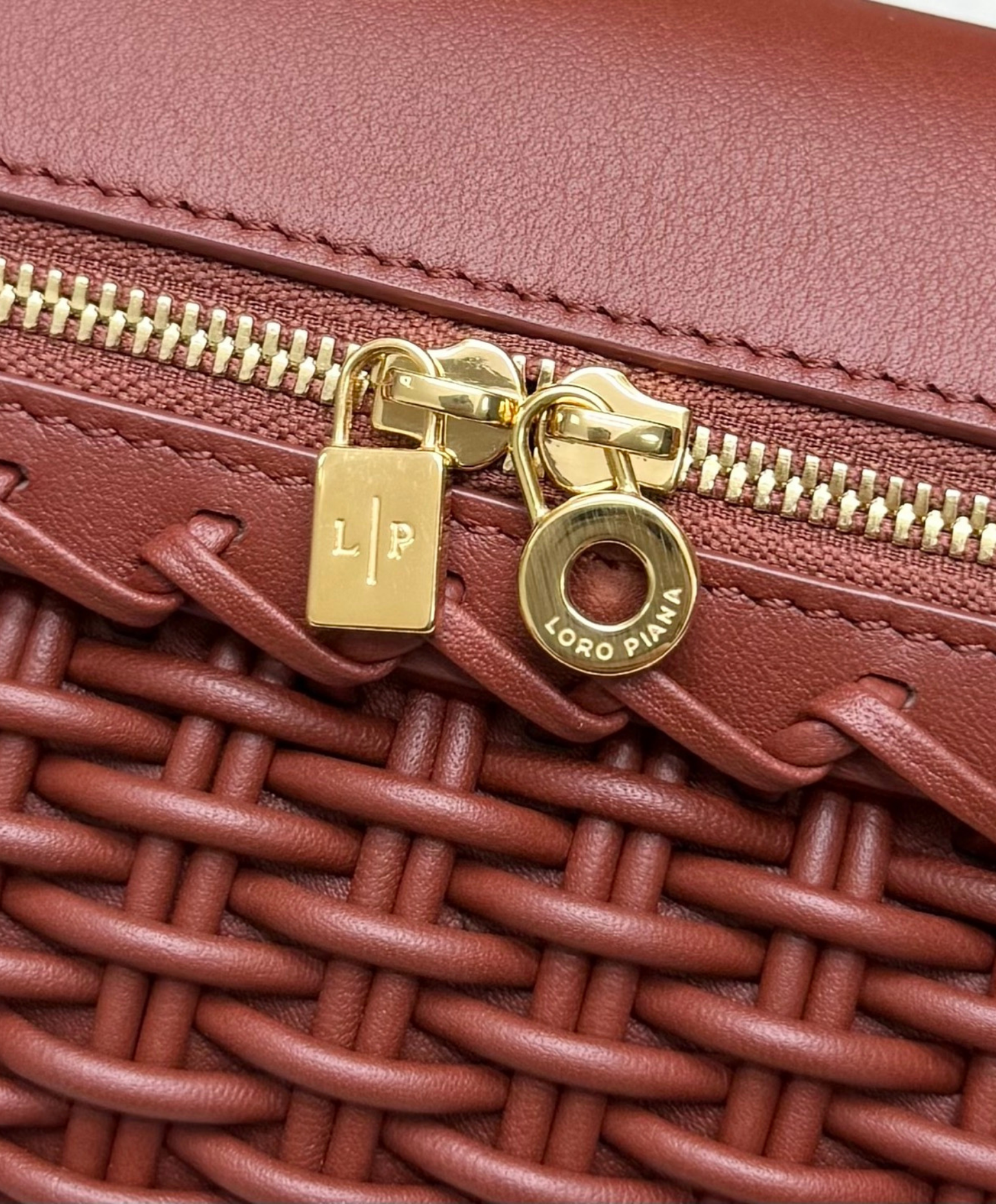 Extra Pocket L19