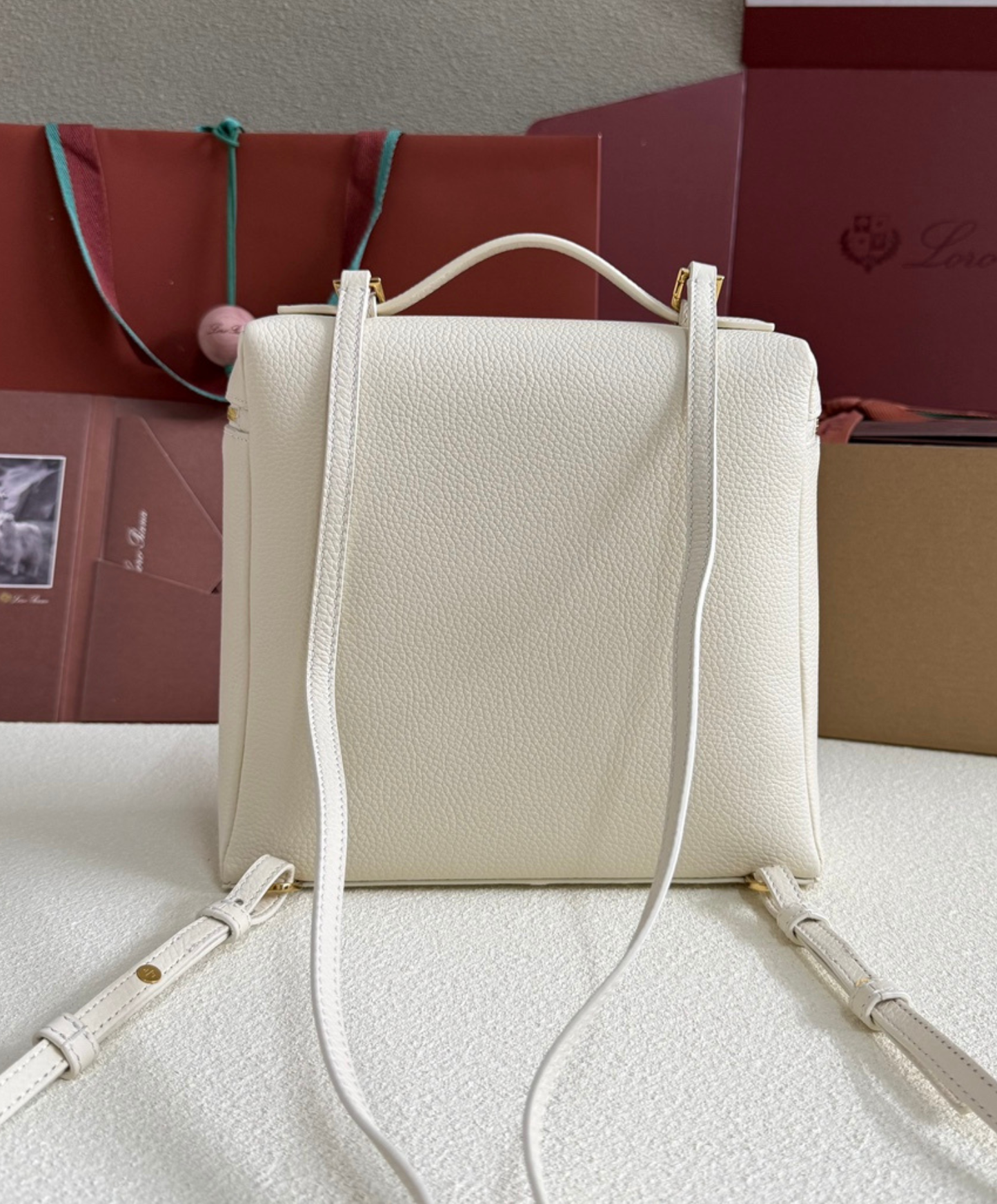 Extra Pocket Backpack L23.5