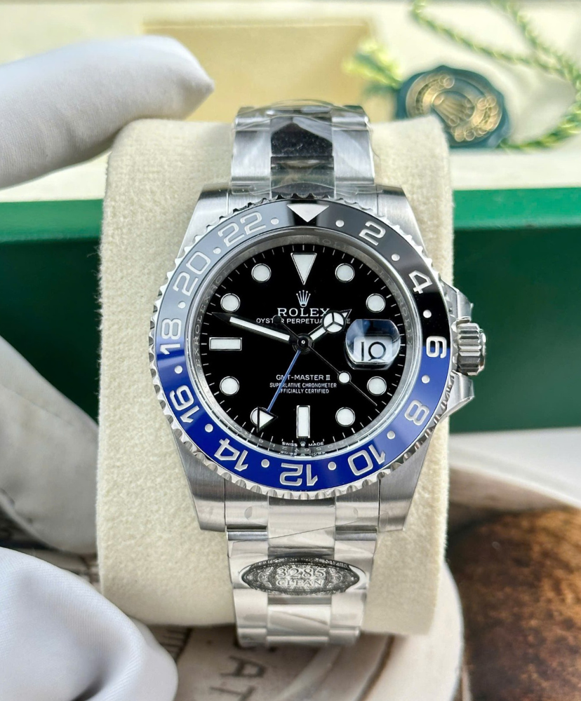 GMT-Master II