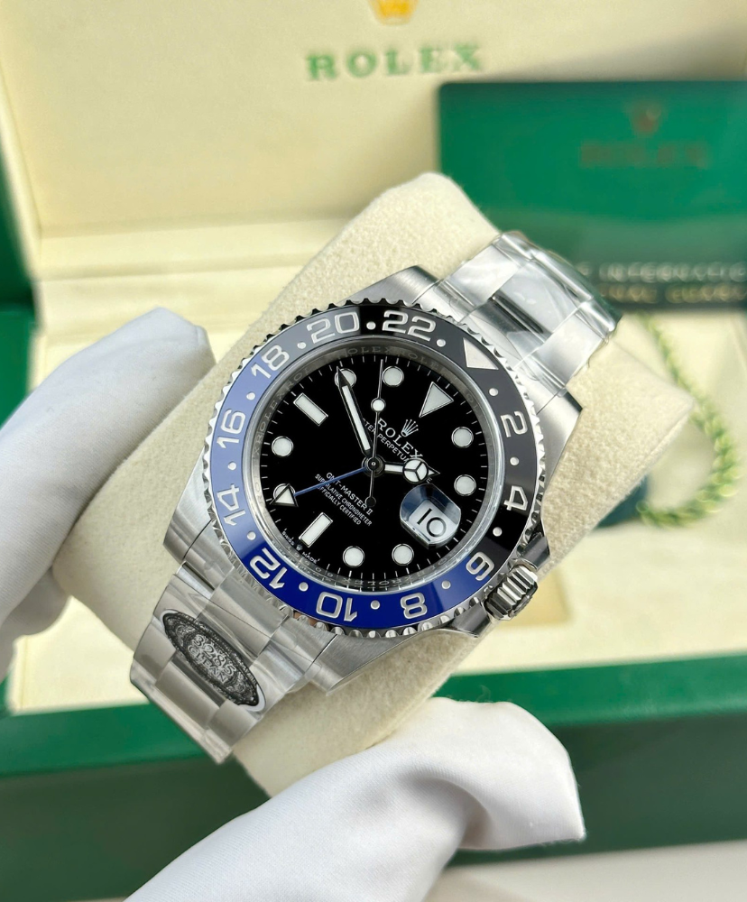 GMT-Master II