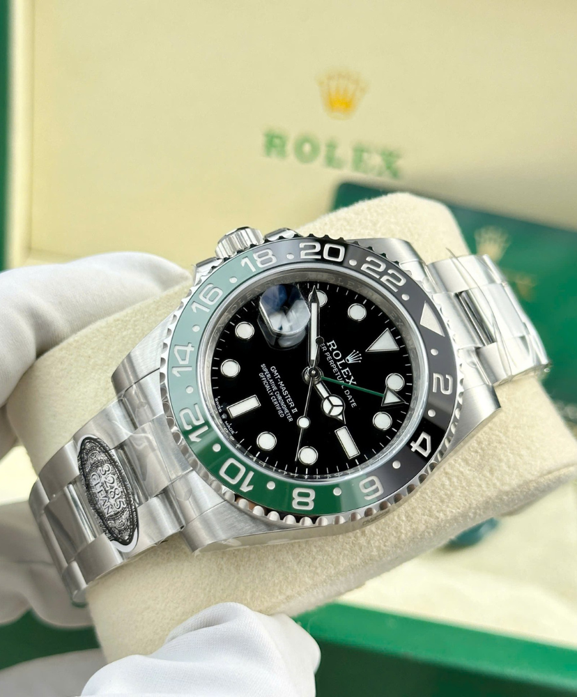 GMT-Master II