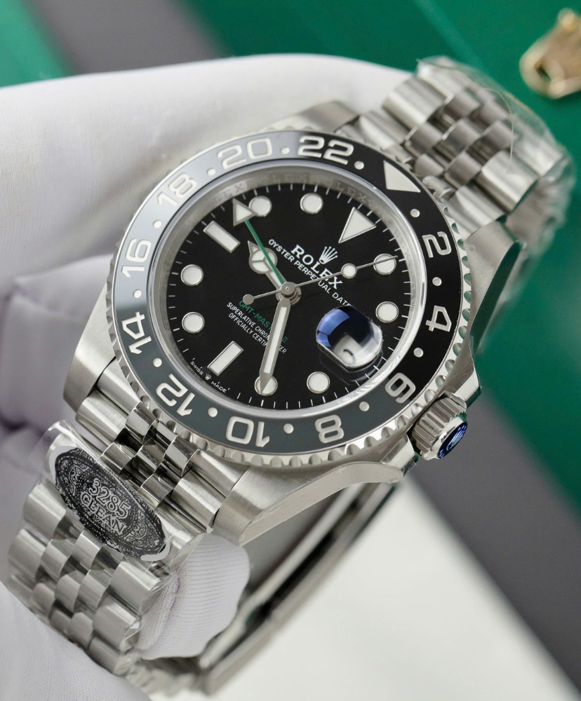 GMT-Master II
