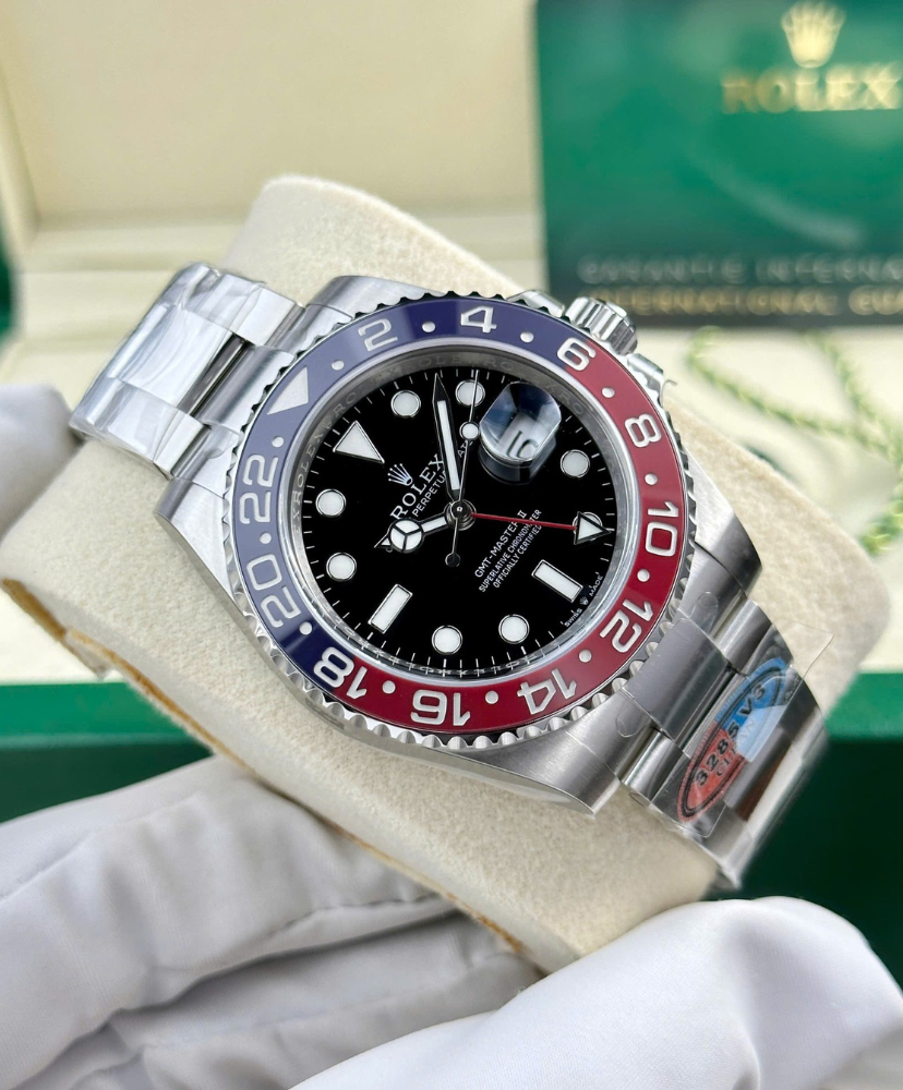 GMT-Master II